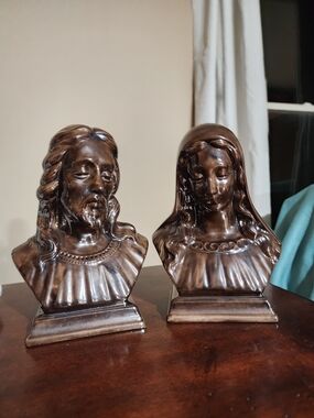 Bronze Tone Decorative Bust Pair - Elegant Home Art